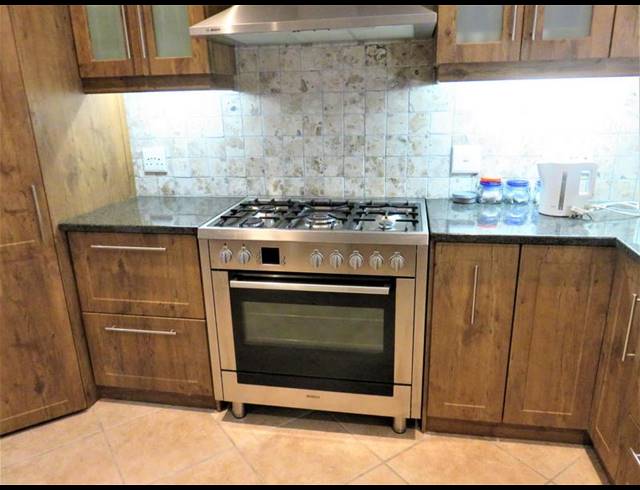 4 BEDROOM HOUSE FOR SALE IN MYBURGH PARK